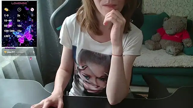 Snapshot of __Alisa__ chatting on July 2026 03:41:01 PM Alisa online show from July 2026 03:41:01 PM