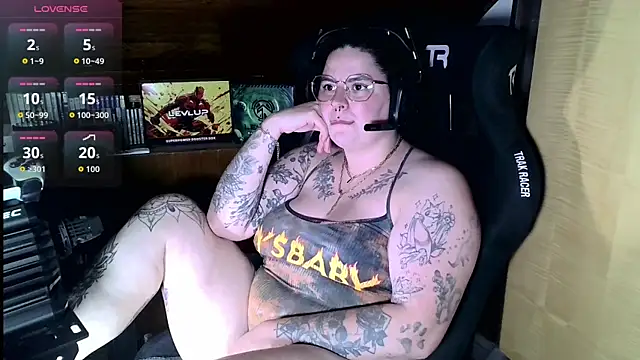 Wallentinafreak online show from July 2026 08:44:02 PM