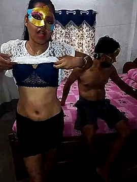 Hot Urvashi  online show from July 2026 07:15:02 AM