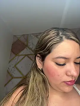 Amiraa malia online show from July 2026 11:15:01 AM