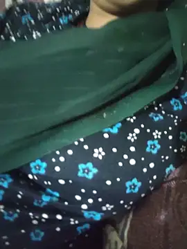 Sexe radha online show from July 2026 02:41:02 PM