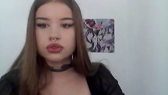 MollyHotTeen online show from July 2026 06:33:01 PM