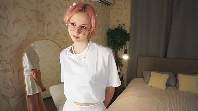ErmelindaRottner online show from July 2026 06:18:02 AM