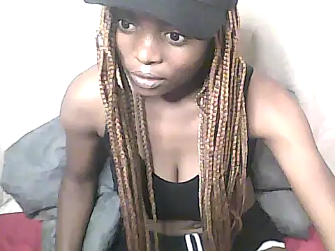 Pretty lynn01 online show from July 2026 04:05:02 PM
