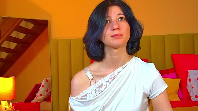 AnneAvelin online show from July 2026 06:17:02 PM