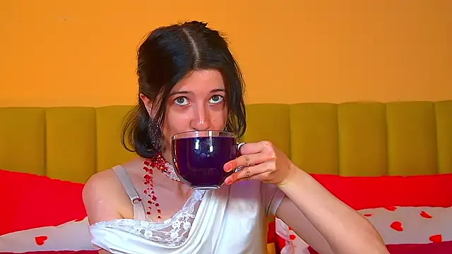 AnneAvelin online show from July 2026 06:39:02 PM