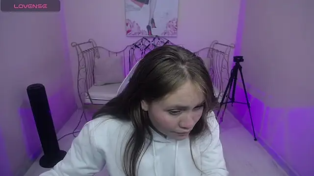 Irina zafira online show from July 2026 07:10:02 PM