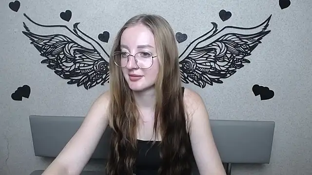 AnnaMills online show from July 2026 12:07:02 PM