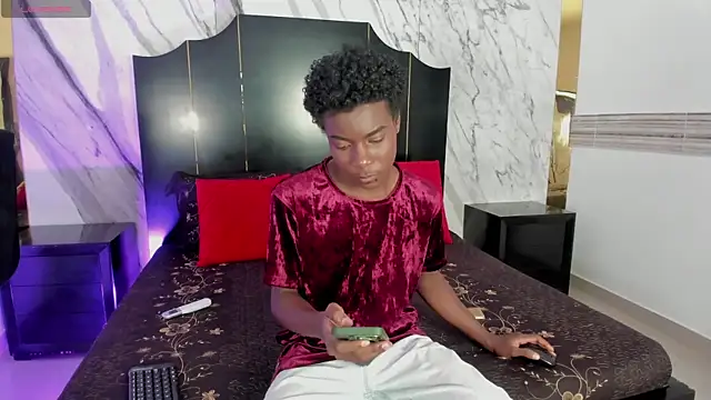  noah04 online show from July 2026 04:18:01 AM