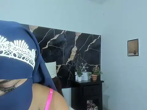 LucyWils online show from July 2026 12:40:01 PM