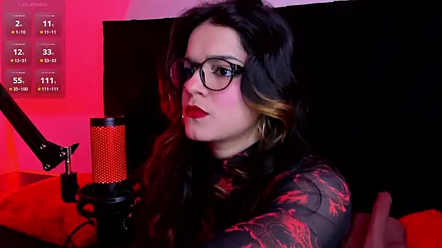 Snapshot of Valeriekay__ chatting on July 2026 01:14:01 PM Valeriekay online show from July 2026 01:14:01 PM