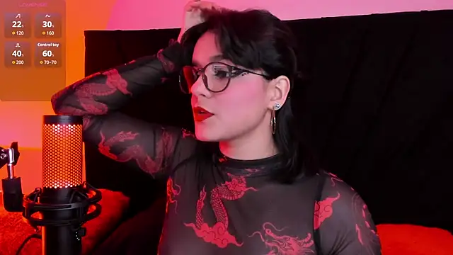 Snapshot of Valeriekay__ chatting on July 2026 02:35:02 PM Valeriekay online show from July 2026 02:35:02 PM