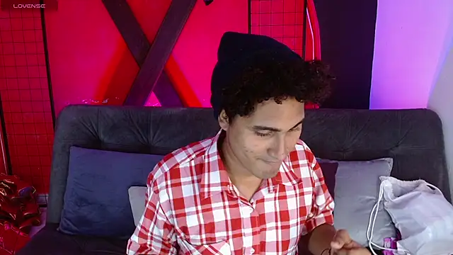 skart bigcock online show from July 2026 06:05:01 PM