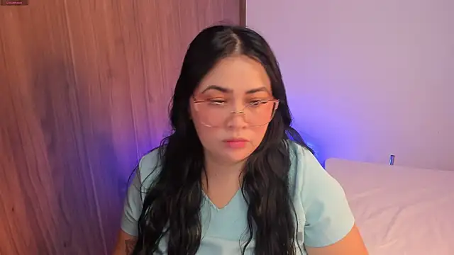 mafe montiel online show from July 2026 12:42:02 PM