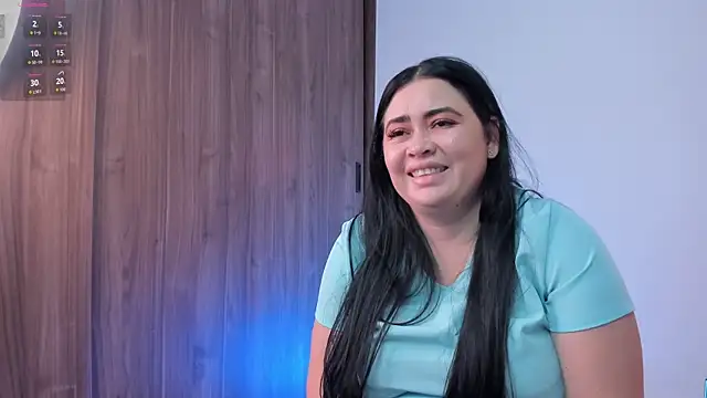 mafe montiel online show from July 2026 12:34:01 PM