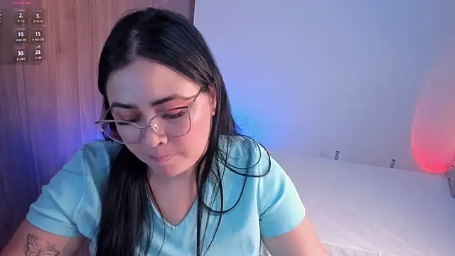 mafe montiel online show from July 2026 06:59:01 PM