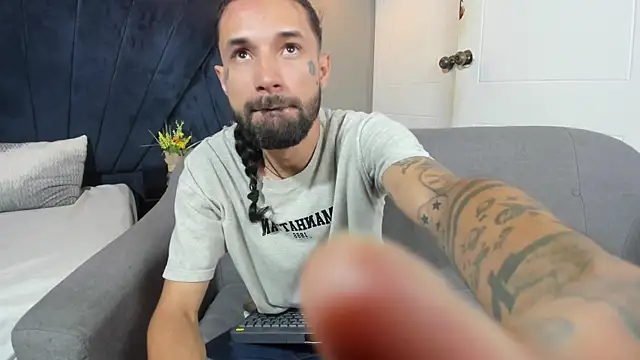 Alexx val online show from July 2026 07:42:02 PM