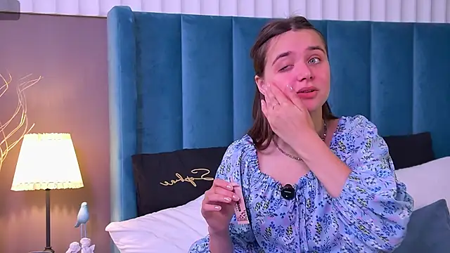 JulietteHembers online show from July 2026 02:28:01 AM