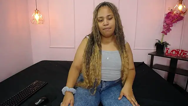 heidybbw online show from July 2026 10:11:01 PM