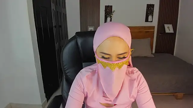 Safiya   online show from July 2026 11:13:01 AM