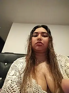 XamantaCurvy online show from July 2026 12:50:01 AM