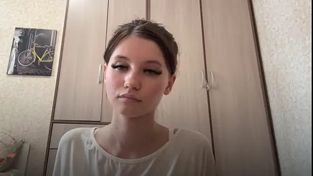LunarVelvet online show from July 2026 10:39:01 AM