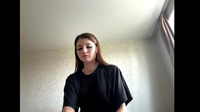 LunarVelvet online show from July 2026 05:27:01 AM