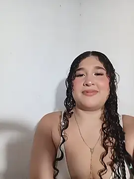 Snapshot of LittleSweetZoe__ chatting on July 2026 05:02:01 AM LittleSweetZoe online show from July 2026 05:02:01 AM
