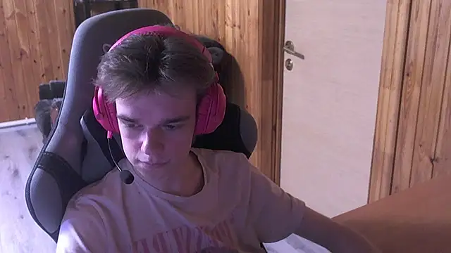 Snapshot of Harry_gray_ chatting on July 2026 08:39:02 AM Harry gray online show from July 2026 08:39:02 AM