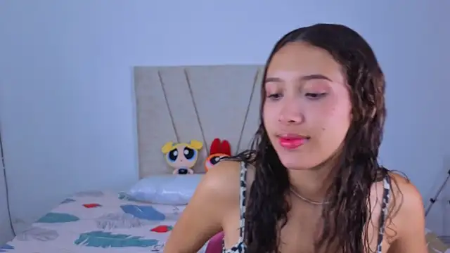 Snapshot of samara_petite1 chatting on July 2026 01:29:01 PM samara petite1 online show from July 2026 01:29:01 PM