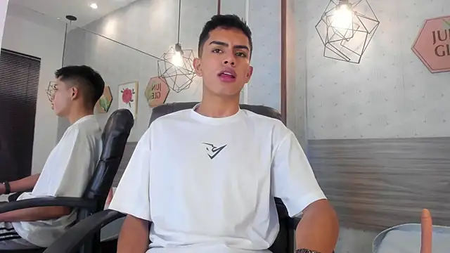 Alejo Jones  online show from July 2026 12:01:01 PM