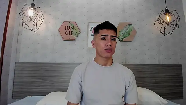Alejo Jones  online show from July 2026 12:25:02 PM