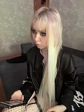 Sindy-Lou online show from July 2026 10:19:02 AM