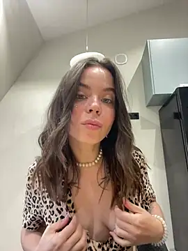 19 PetiteEilish 97 online show from July 2026 05:40:02 PM