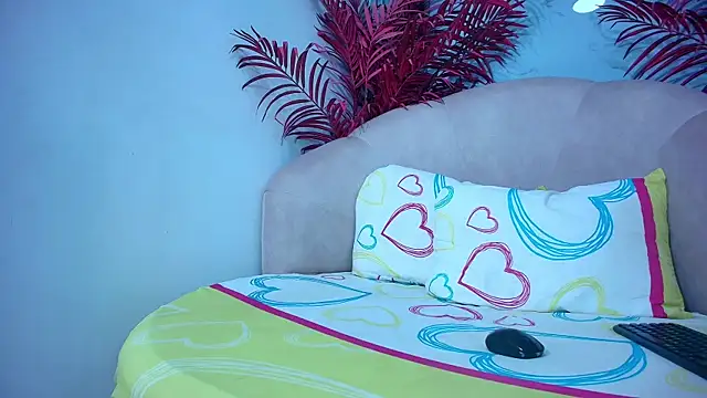 KatiiaVega online show from July 2026 07:34:02 PM