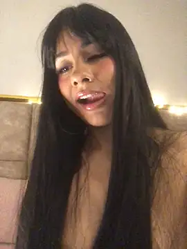 Snapshot of SelinaKat chatting on July 2026 06:10:02 AM SelinaKat online show from July 2026 06:10:02 AM