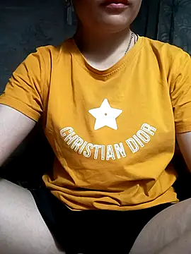 Isabella-aa online show from July 2026 10:18:02 PM