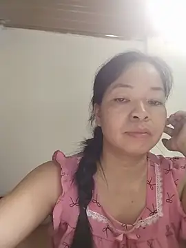 Snapshot of Mina-Xinh68 chatting on July 2026 03:27:01 AM Mina-Xinh68 online show from July 2026 03:27:01 AM