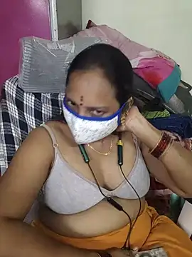 amudha143 online show from July 2026 06:33:01 PM