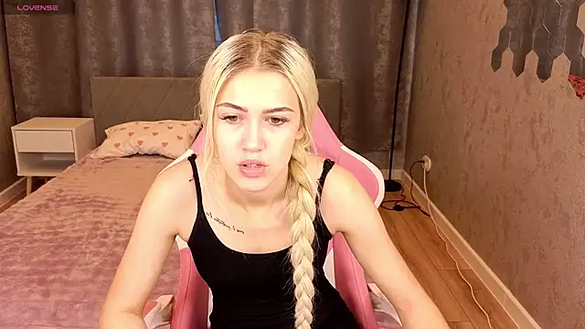 ChloexBarbie online show from July 2026 12:52:02 AM