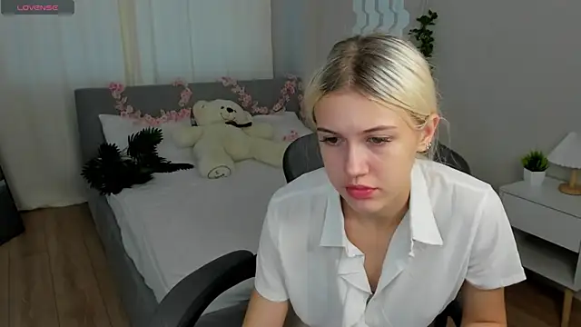 ChloexBarbie online show from July 2026 01:03:01 AM