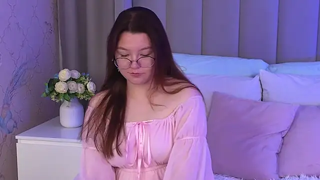 SophiaaBelle online show from July 2026 03:44:01 AM