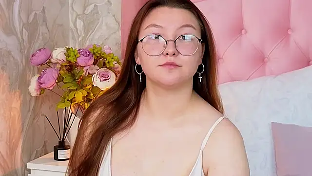 SophiaaBelle online show from July 2026 03:53:02 AM