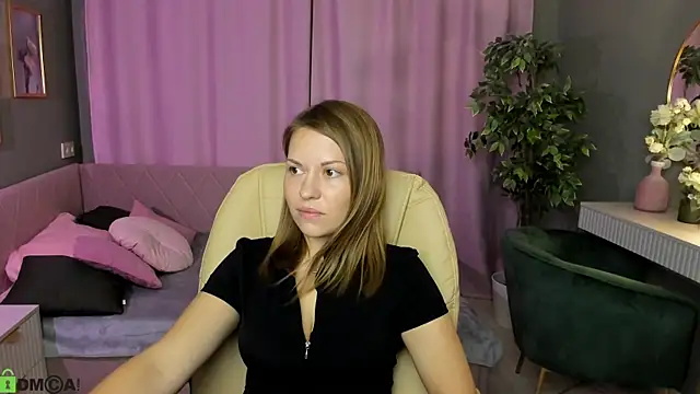 Kira Miragee online show from July 2026 12:46:01 AM