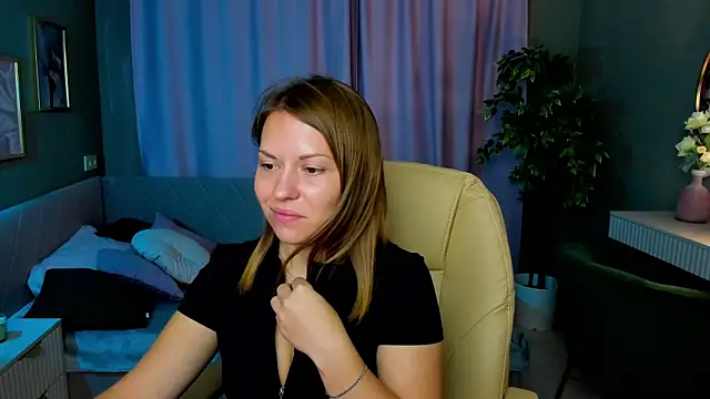 Kira Miragee online show from July 2026 01:58:33 AM