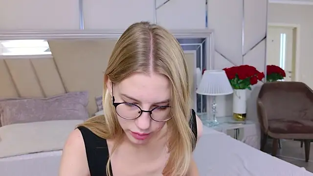 MeryMayers online show from July 2026 05:15:02 AM