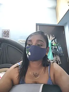 Dhaarani-cam online show from July 2026 04:06:02 AM