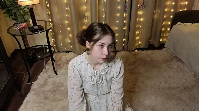LauraleeSadiq online show from July 2026 08:22:02 PM