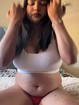 KeityK online show from July 2026 01:43:02 PM
