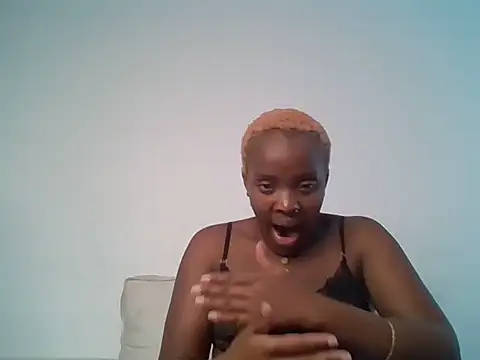 Pinkysmiles online show from July 2026 10:17:02 PM